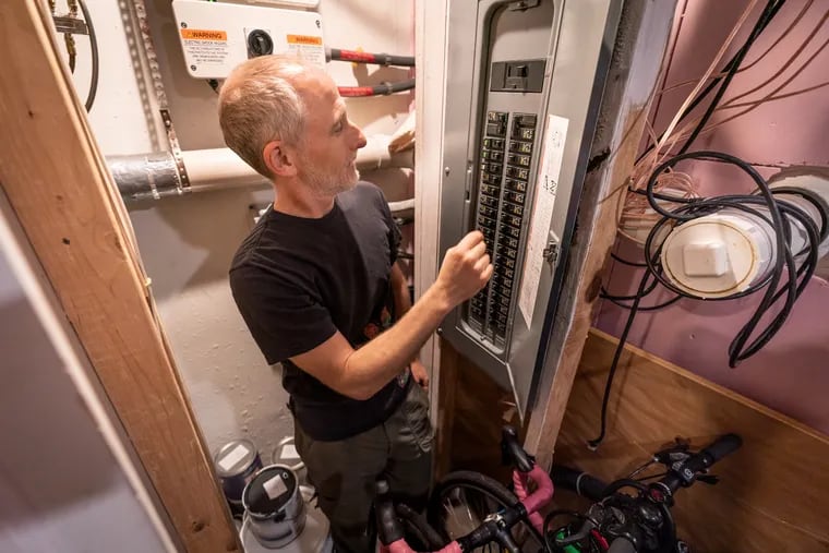 Dial-a-handyman services give repair estimates or talk homeowners through making fixes themselves