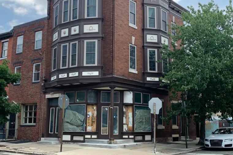 Grace & Proper is planned for Eighth and Carpenter Streets, a former corner store.