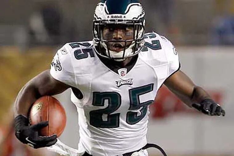 A big season from LeSean McCoy could lead to a long-term deal from the Eagles. (Yong Kim/Staff Photographer)