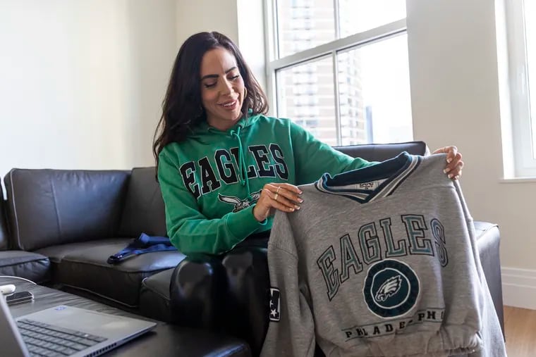 Eagles gear sales help 'hot girl' merchandise sellers ahead of NFC