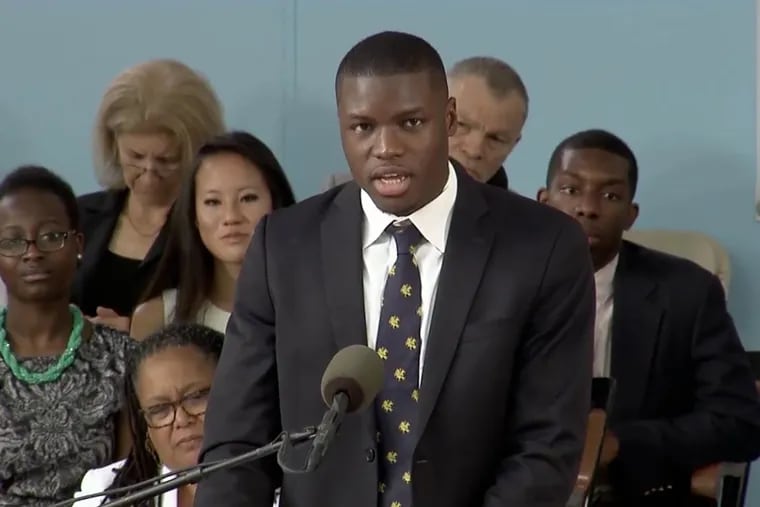 Damilare Sonoiki giving the Harvard Class Day oration in 2013