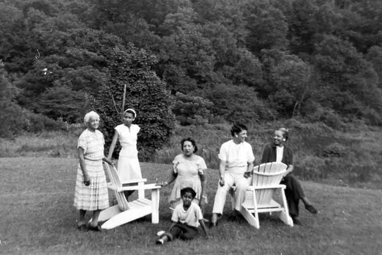 A 1940s gathering at the farm. The house was in far better shape then, thanks to Edith A. Dennis (far right), Denise Dennis’ great-aunt, who upgraded the home, installing indoor plumbing and a modern kitchen. Mary Kinslow Dennis (far left) was Denise’s great-grandmother.
