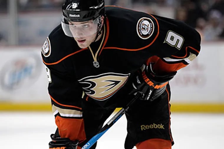 The Flyers may try to pursue Anaheim's Bobby Ryan, a Cherry Hill native, next. (Jae C. Hong/AP)