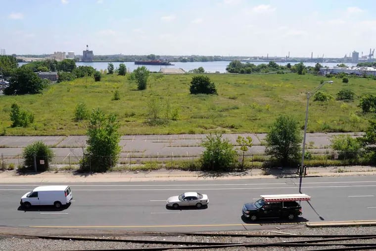 This Delaware River site is zoned for green spaces, dense housing and trails. The developer has a more car-oriented plan.