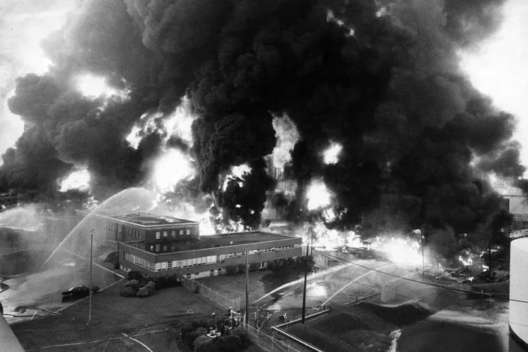 Fire scene at the Gulf Refinery in August 1975.