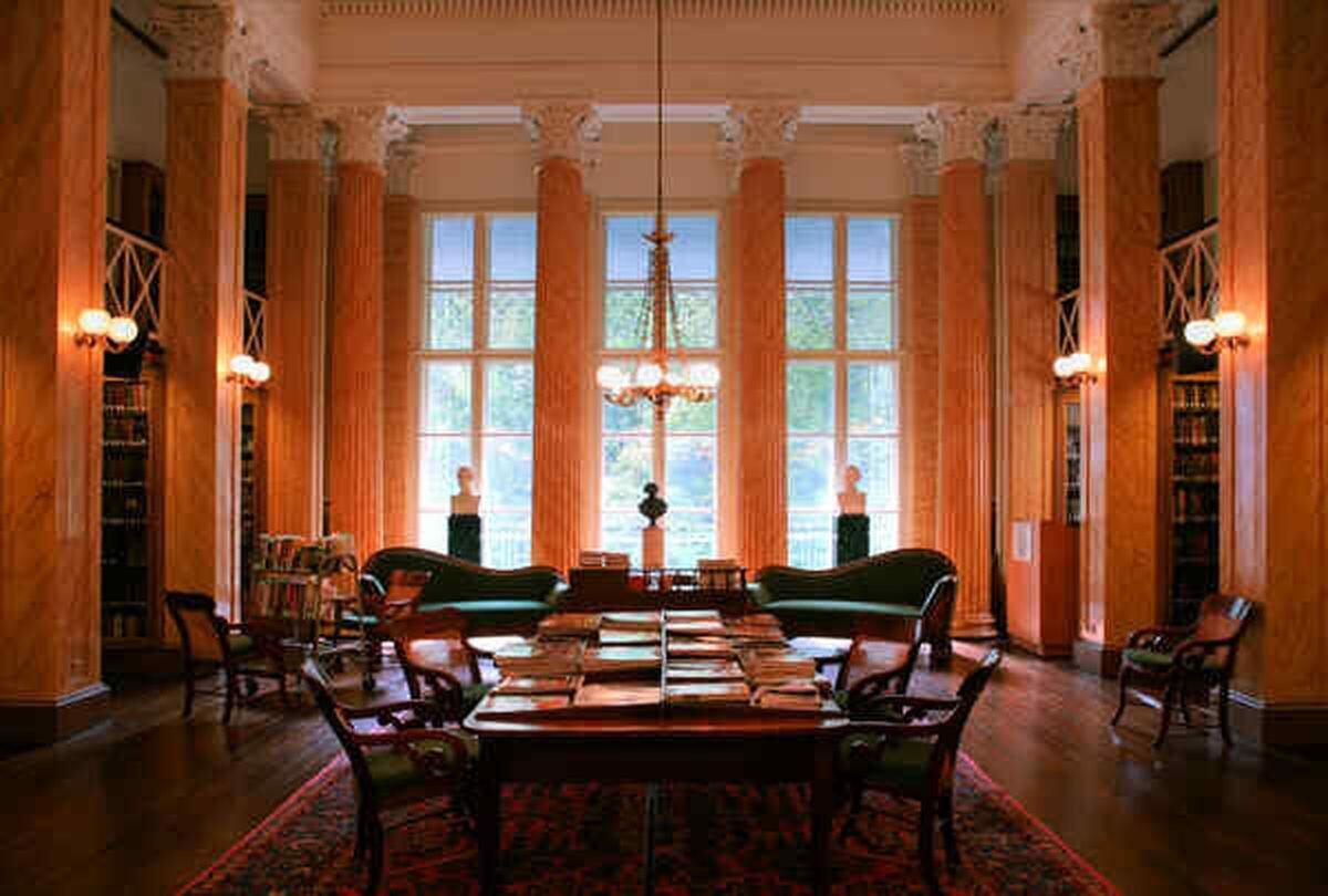 Athenaeum library in Philadelphia Oldworld and cuttingedge
