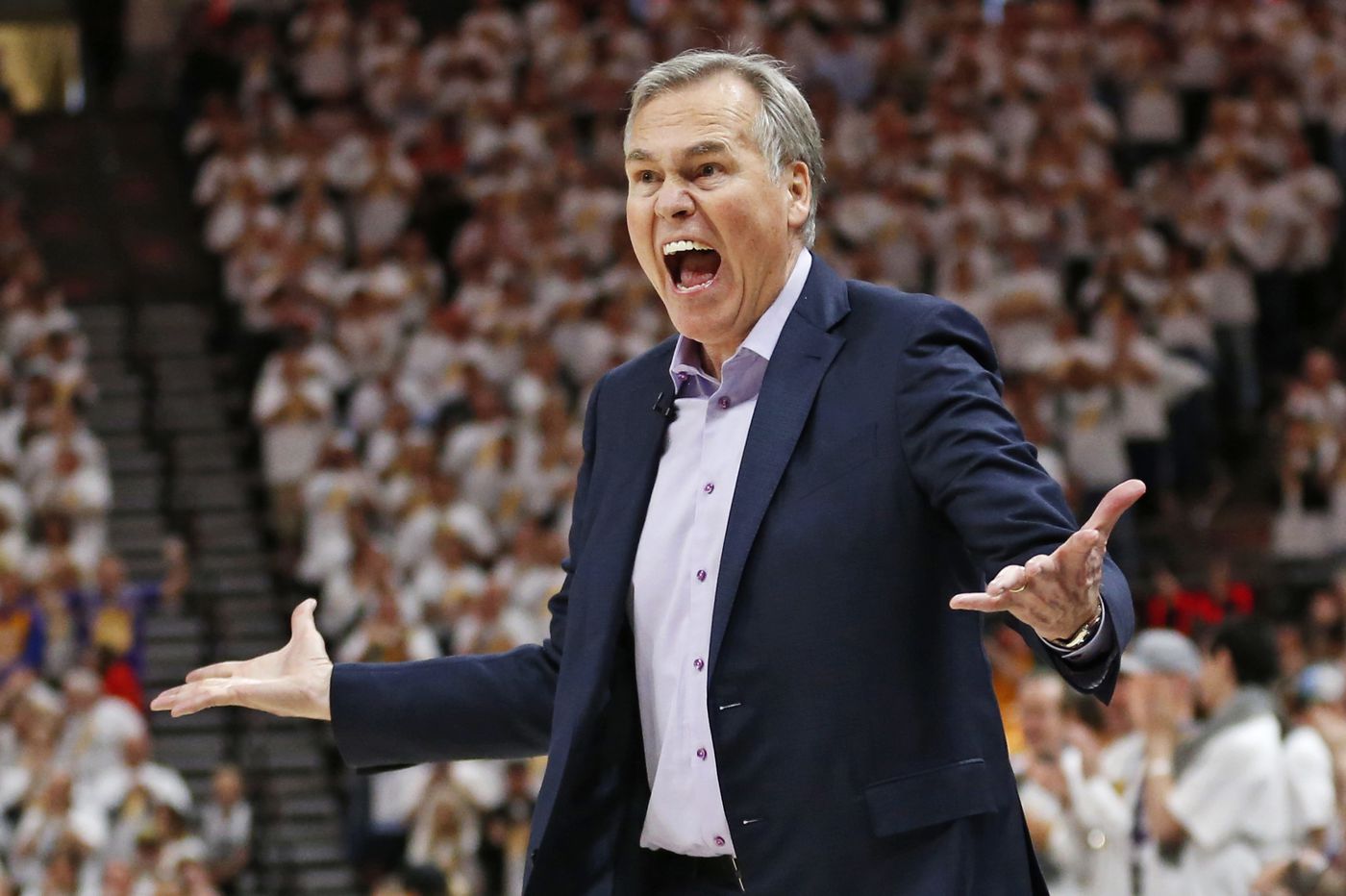 Are the Sixers and coach Mike D'Antoni serious or just flirting?