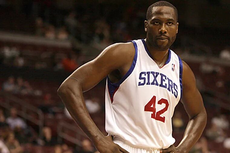 This season, Elton Brand is averaging 15.3 points, 8.3 rebounds, and is shooting 51.3 percent. (Yong Kim / Staff Photographer)