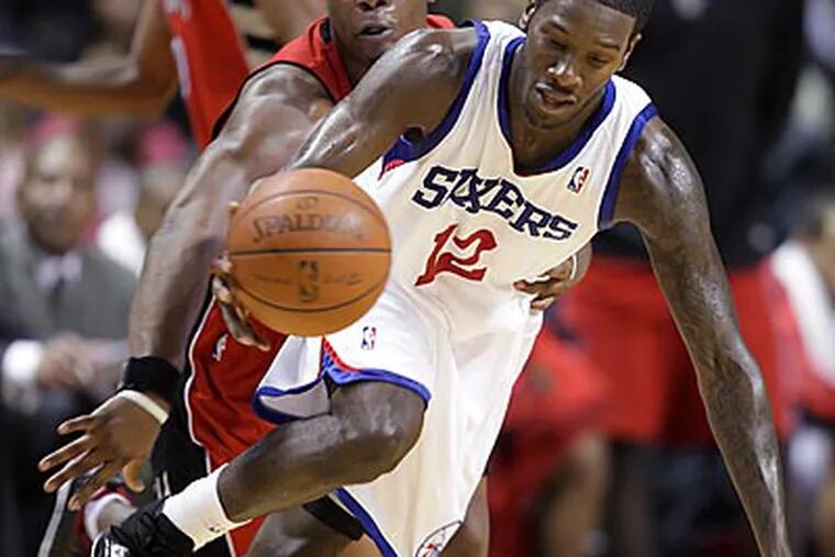 76ers guard Royal Ivey played baseball up until high school. (Geoff Robins/Canadian Press/AP file photo)