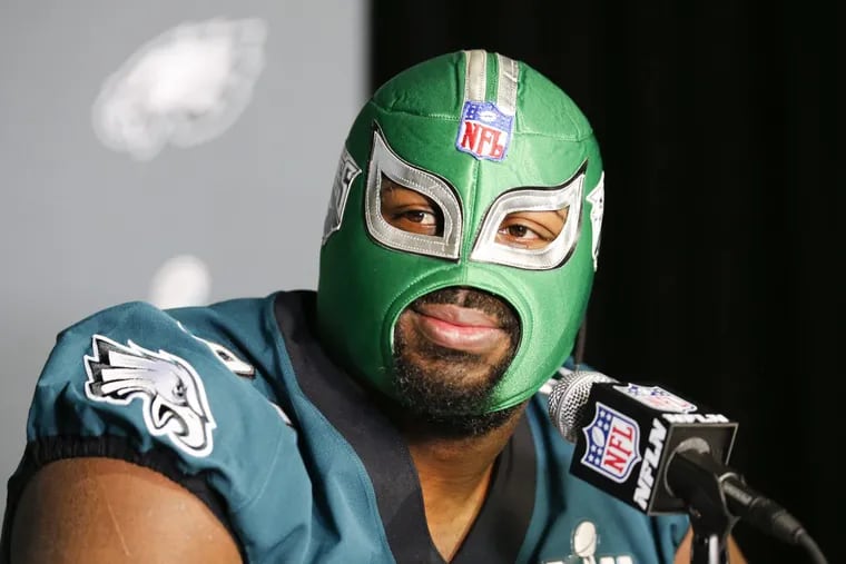 Eagles defensive tackle Fletcher Cox address the media wearing wrestling mask on Wednesday, January 31, 2018 at the Mall of America in Bloomington, Minn. YONG KIM / Staff Photographer