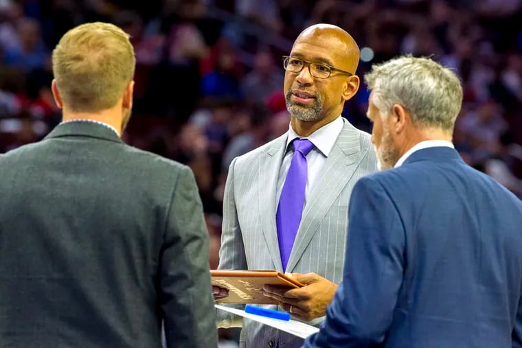 Sixers assistant coach Monty Williams (center) is interviewing for the Los Angeles Lakers coaching job.