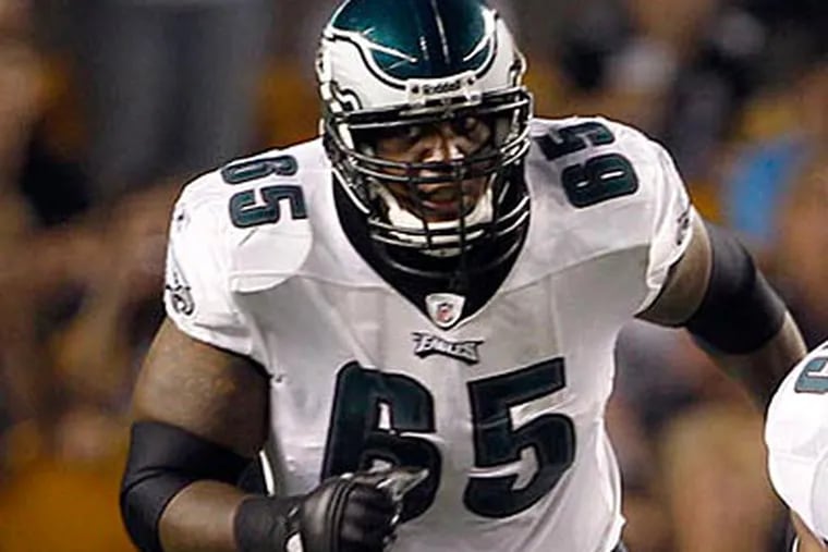King Dunlap has made a case to become the Eagles starting right tackle. (Yong Kim/Staff Photographer)