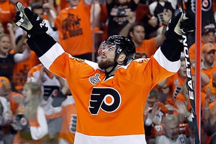 Ville Leino and the Flyers are just two wins from hoisting Lord Stanley's Cup. (Yong Kim / Staff Photographer)