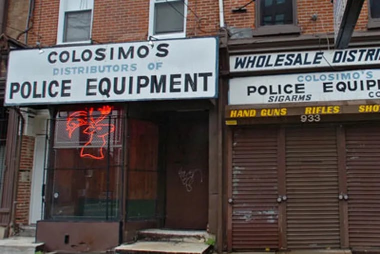 Colosimo's, the controversial gun shop on Spring Garden Street, is now closed.  ( Clem Murray / Staff Photographer )