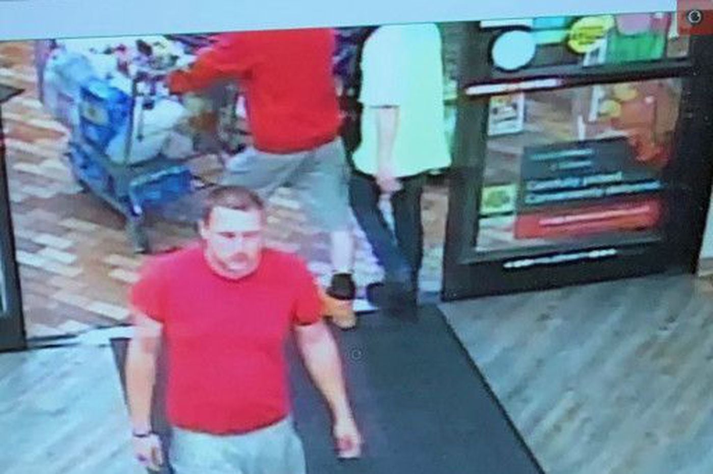 Asked to wear mask, angry man throws hot-sauce bottle at Acme employee in Bucks, police say