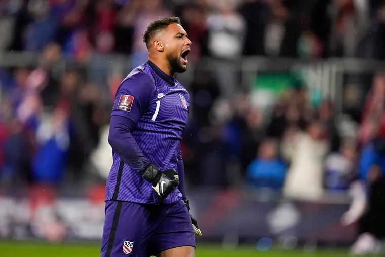 Downingtown's Zack Steffen celebrates at the end of the U.S. men's soccer team's 2-0 World Cup qualifying win over Mexico.