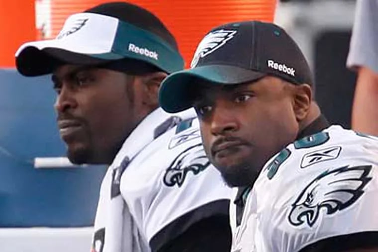 Eagles Brian Westbrook suffered two concussion in three weeks.  Now his future is in serious jeopardy.  (Ron Cortes / Staff Photographer )