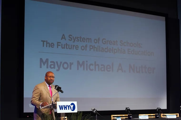 Mayor Nutter delivers an education-policy speech at WHYY.