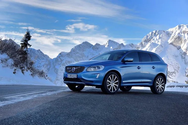 The 2017 Volvo XC60 keeps the Volvoness that aficionados love -- but outside and inside. But while pretty and comfortable, it seems a long time since its 2010 design.