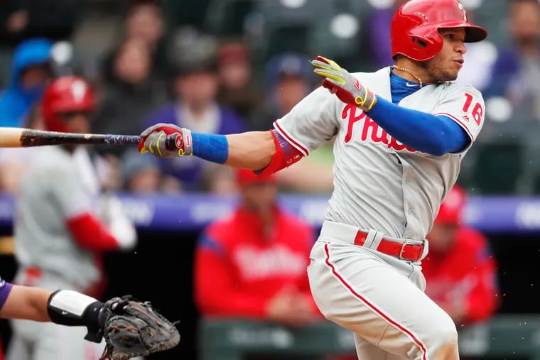 Cesar Hernandez didn't keep his head up on the bases on Sunday, resulting in a lost opportunity for the Phillies.