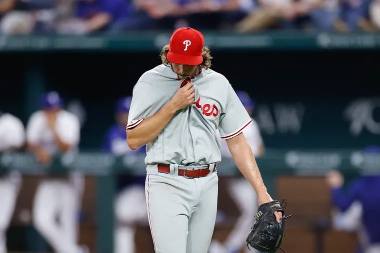 Aaron Nola, Phillies 2023’e geçen sezon bıraktığı gibi başlarken, Teksas’ta bir başka hayal kırıklığıyla yıkılıyor