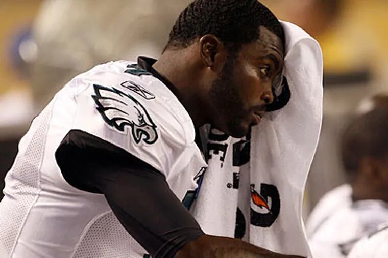Eagles quarterback Michael Vick will now have to live up to his "dynasty" remark. (Yong Kim/Staff file photo)