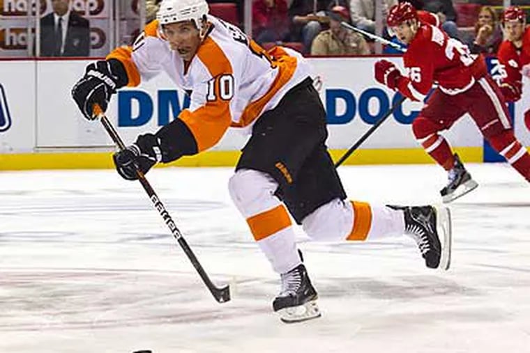 Brayden Schenn is looking to make an impact with the Flyers in his rookie season. (Tony Ding/AP)