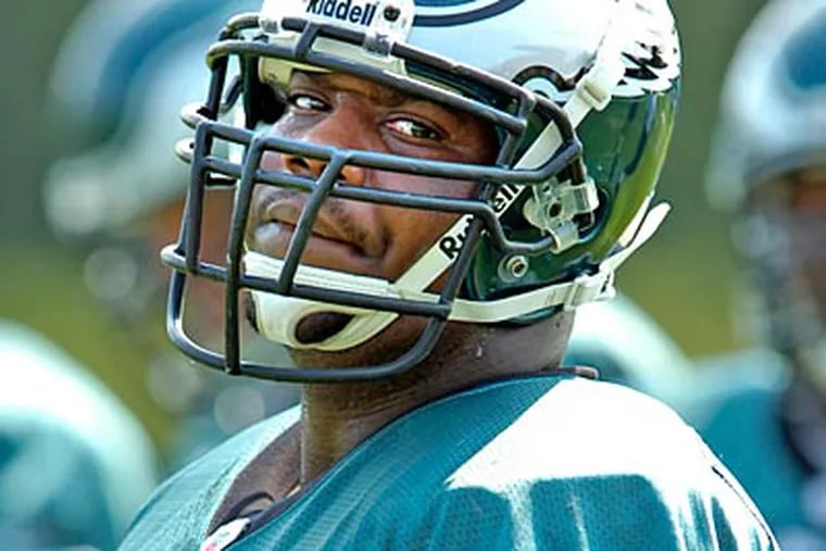 Jamaal Jackson signed with the Eagles in 2003 as an undrafted rookie. (David Maialetti/Staff file photo)