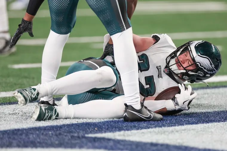 Eagles safety Reed Blankenship lays in the end zone after being injured against the Giants.