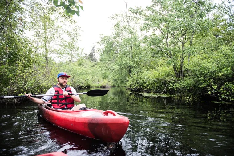 A great activity for de-stressing and connecting with nature, kayaking and canoeing opportunities for those of all ages are available at various locations throughout the region.