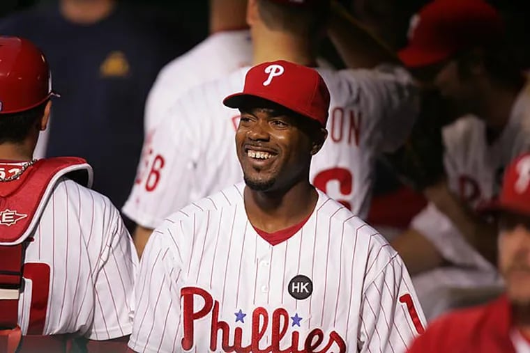 Jimmy Rollins (shown in 2009) will be back with the Phillies this season.