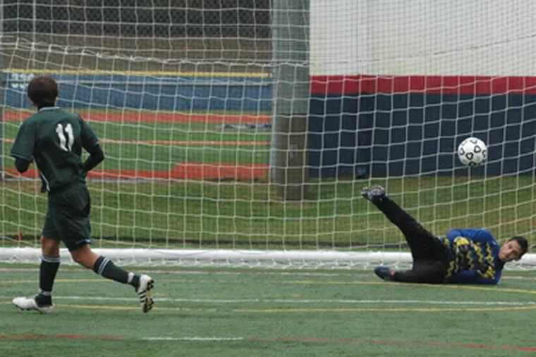Eastern goalie Frank Buchel makes a save on a shot by Clearview’s Shane Patterson. (Photo: Marc Narducci)