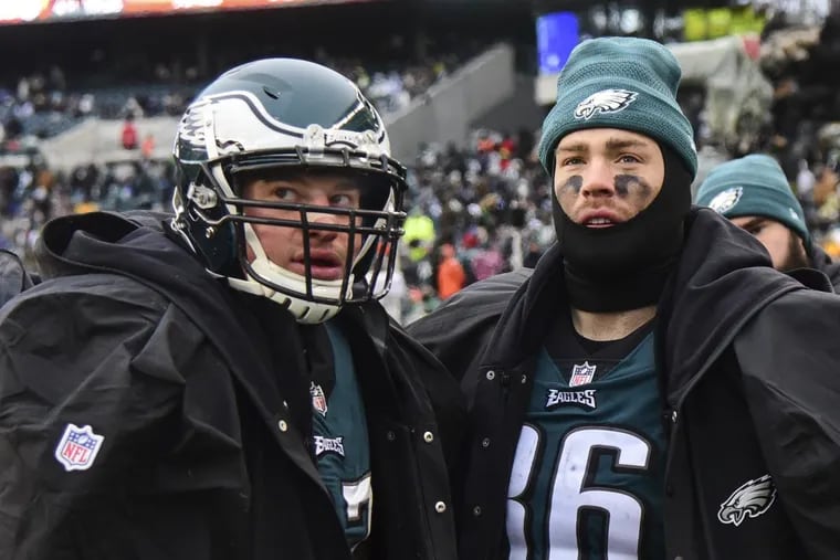 Eagles tight end Brent Celek (left) and fellow tight end Zach Ertz along the sidelines during the game against the Cowboys at Lincoln Financial Field December 31, 2017. Eagles lost 6-0.