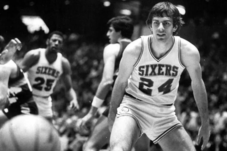 Bobby Jones was a first-team all-NBA defensive player six times with the 76ers. (Myrna Ludwig/Inquirer file photo)