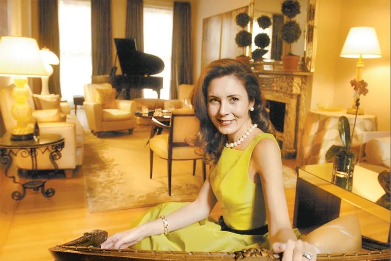 Kelly Boyd, owner of KB Consultants, in her Delancey Place town house in 2004.