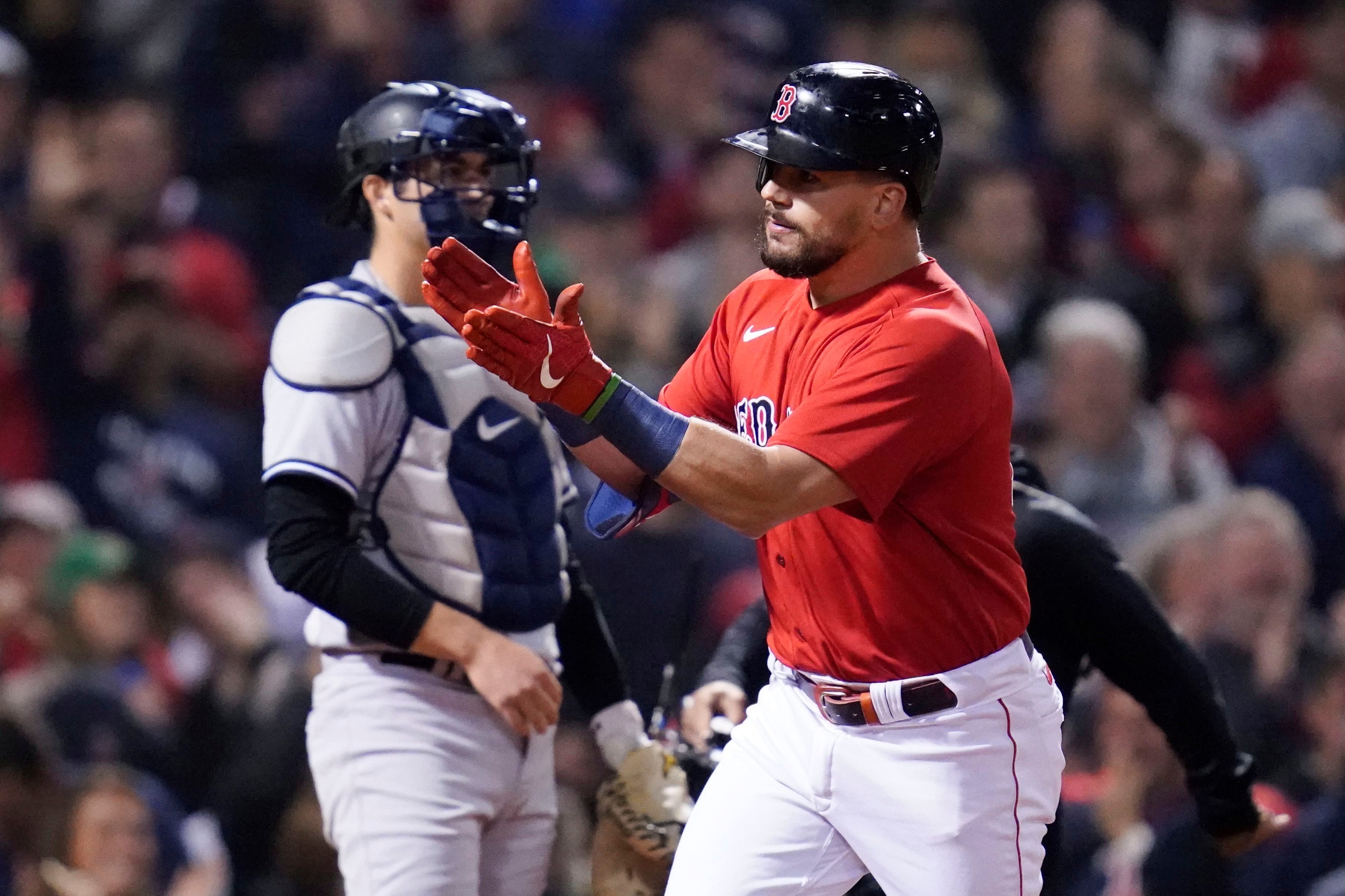 Shane Victorino says new Phillie Kyle Schwarber's power and
