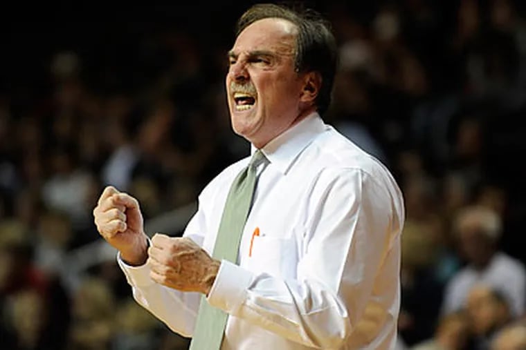 Fran Dunphy's Temple team is projected by a leading college basketball statistics website to finish the season with a 24-7 overall record. (Michael Perez/AP file photo)