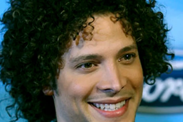 Justin Guarini, who still has ties to &quot;Idol&quot; with a TV Guide Network show, thinks Season 6 has been great. Many disagree.