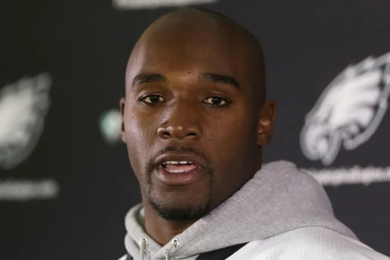 DeMeco Ryans has restructured his deal and will be back with the Eagles.