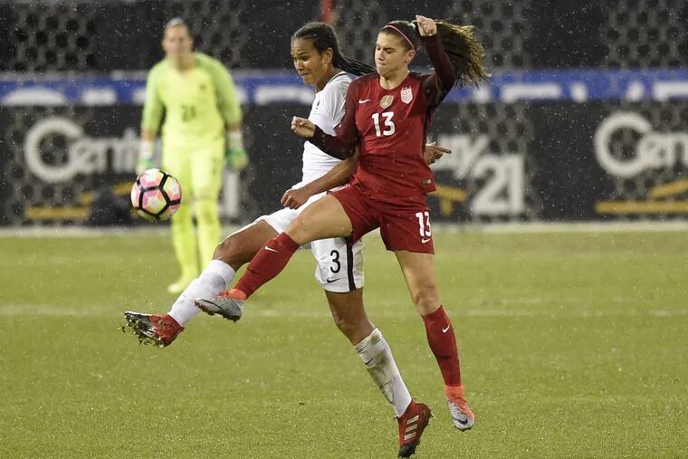 Alex Morgan and the United States women’s national soccer team last played France at the 2017 SheBelieves Cup. France, led by towering defender Wendie Renard, won 3-0.