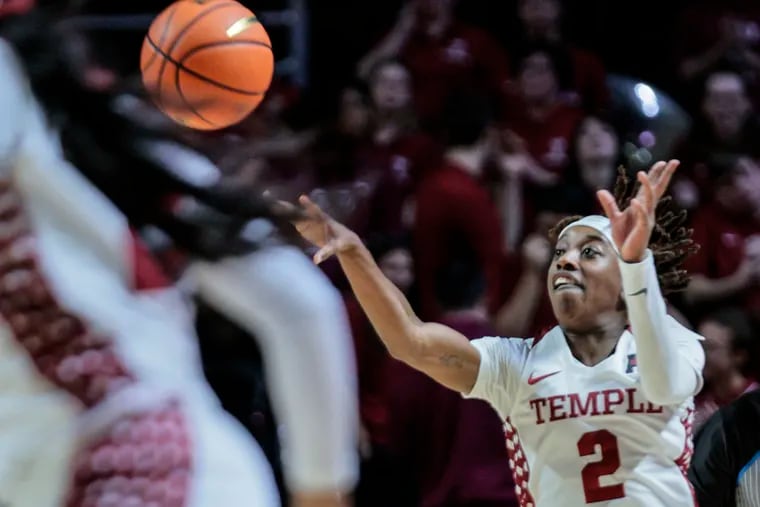 Temple's Aleah Nelson, during a game against Duquesne in December, led all scorers with 28 points on Saturday.