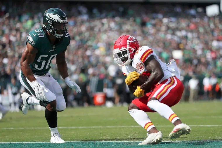 Kansas City Chiefs wide receiver Tyreek Hill (10) scores in the second quarter Sunday, October 3, 2021 at Lincoln Financial Field in Philadelphia.