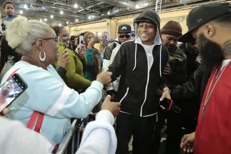Allen Iverson meets fans at the BE Expo at the Pennsylvania Convention Center in Phila., Pa. on March 17, 2018.