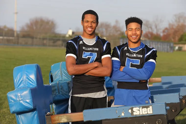 J.C. Collins (left) and Wade Inge were leaders on the Williamstown football team.