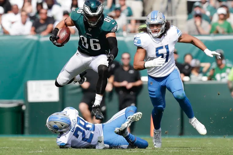 Zach Ertz (86) has nine catches on 11 targets in each of the last two games.