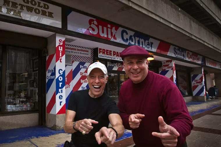 Gary Ginsberg (right) found a new store with the help of customer Jerry Blavat (left). (ALEJANDRO A. ALVAREZ / Staff Photographer)