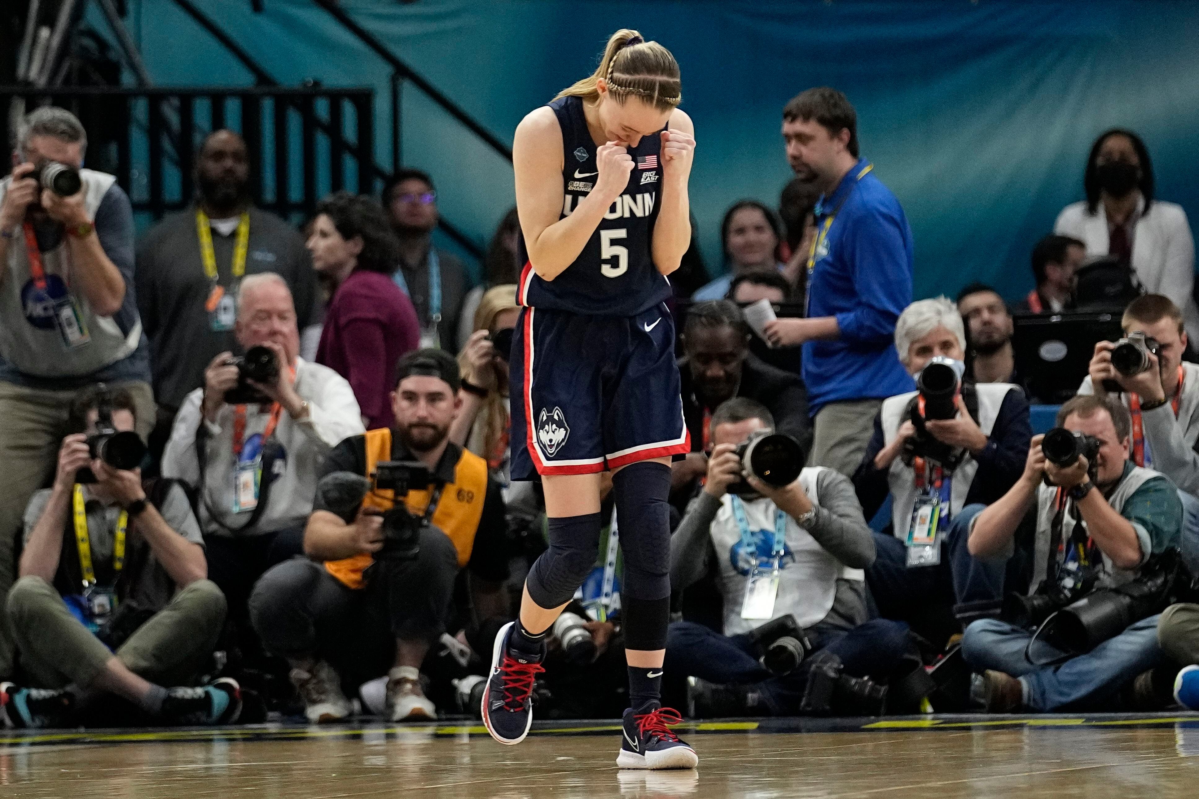 Women's Final Four: Dawn Staley, Geno Auriemma, Cheryl Reeve keep Philly in  basketball spotlight