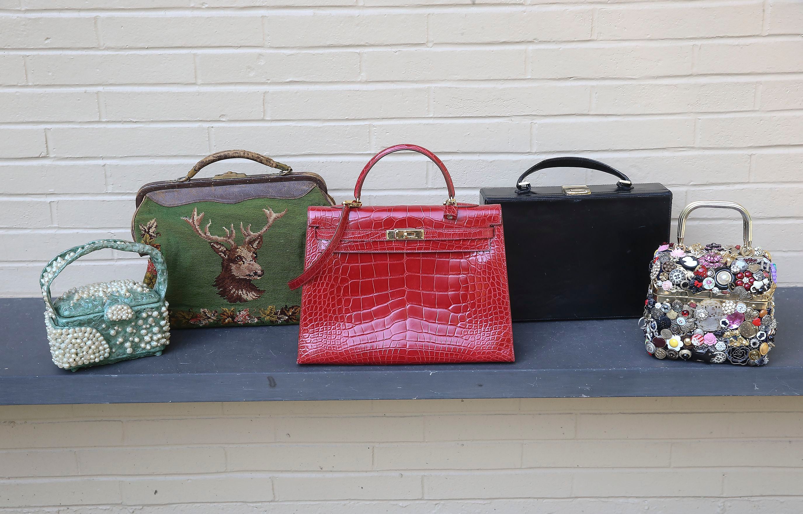 3 LVs in 1 Store! Are they REAL? Salvation Army! Purses & Jewelry! #purse  #jewelry #thrifting 