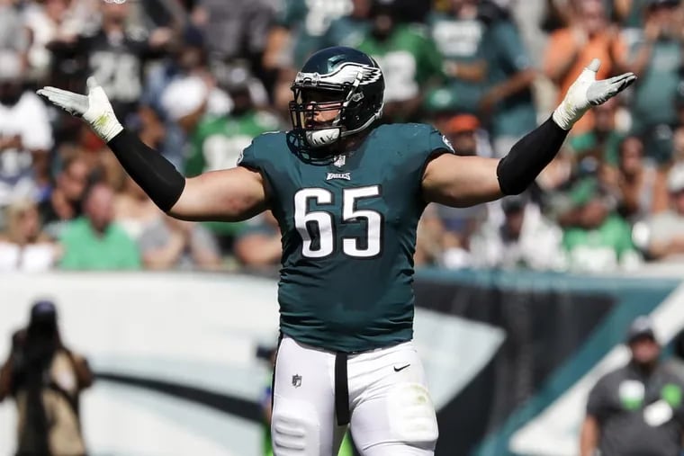 Eagles offensive tackle Lane Johnson expects to return this week.