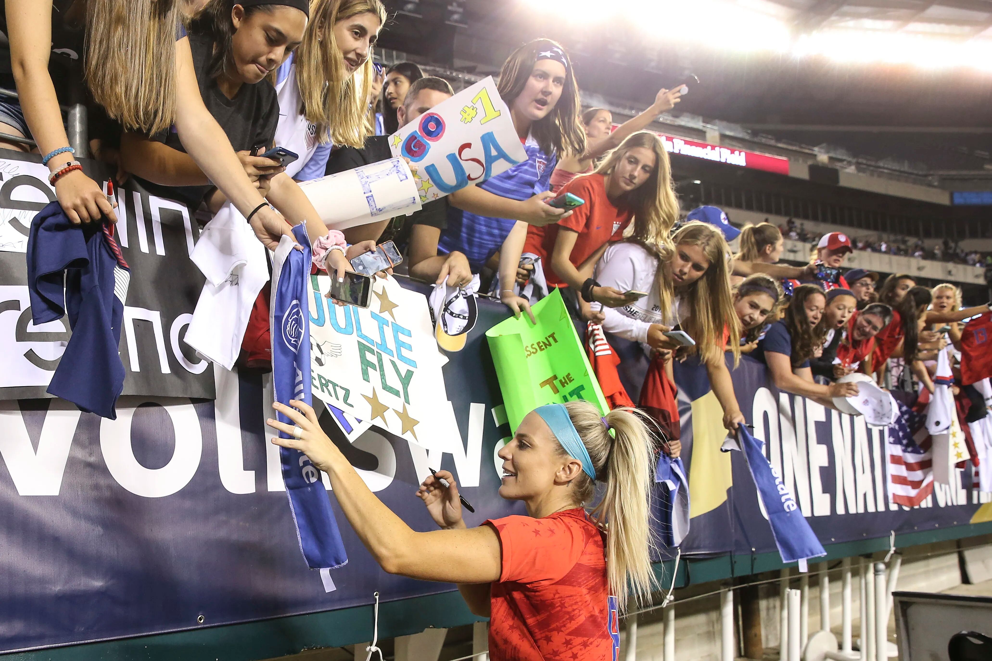 Julie Ertz signed lots of autographs for fans when the U.S. women played at Lincoln Financial Field in 2019, and set a team attendance record that still stands.